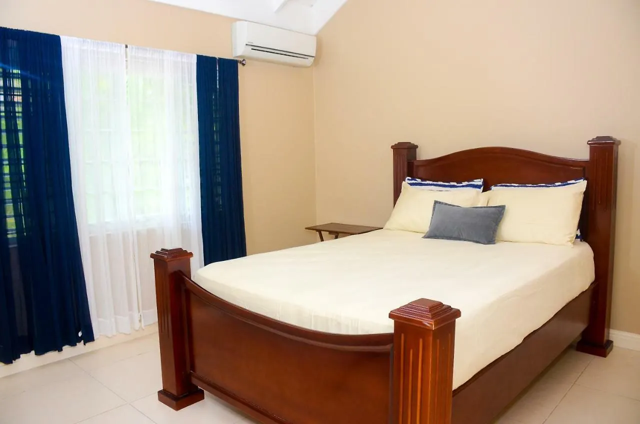 Villa Rialto @ The Palms Ocho Rios