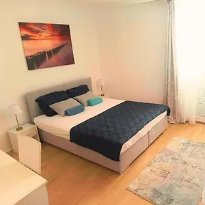 https://apt-holiday-ninazadar.hotelinzadar.com